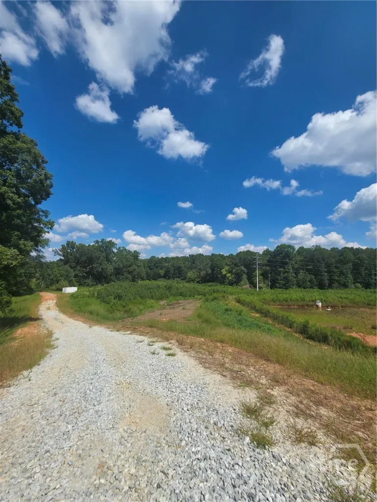 80 Charlotte Circle Statham, GA 30666