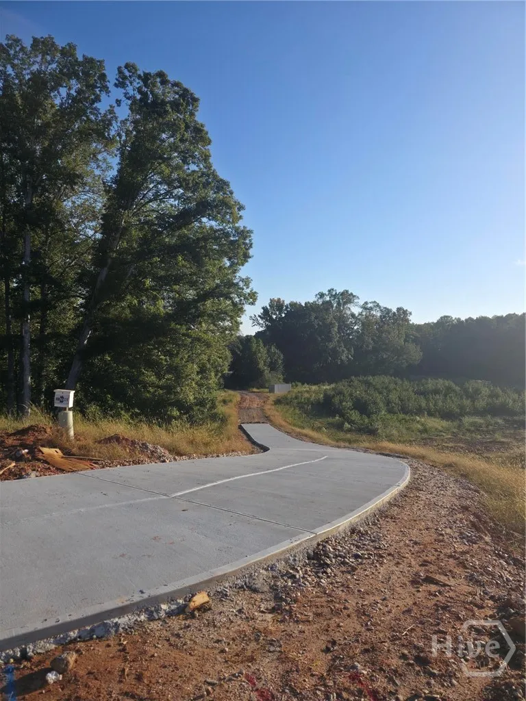 80 Charlotte Circle Statham, GA 30666