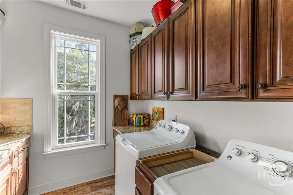 193 Circle Drive Midway, GA 31320