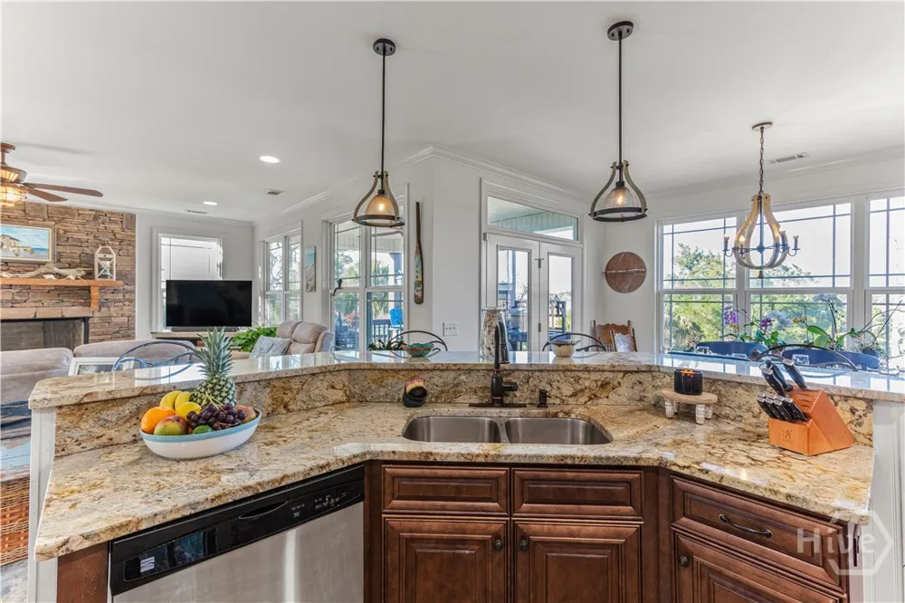 193 Circle Drive Midway, GA 31320