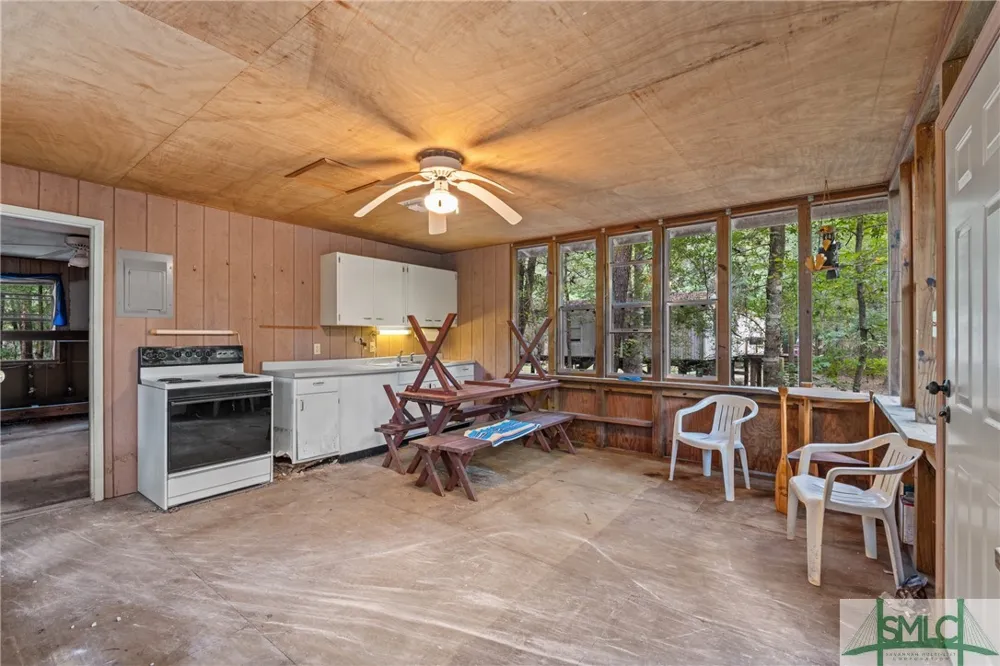 628 Riverside Drive Claxton, GA 30417