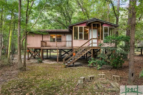 628 Riverside Drive