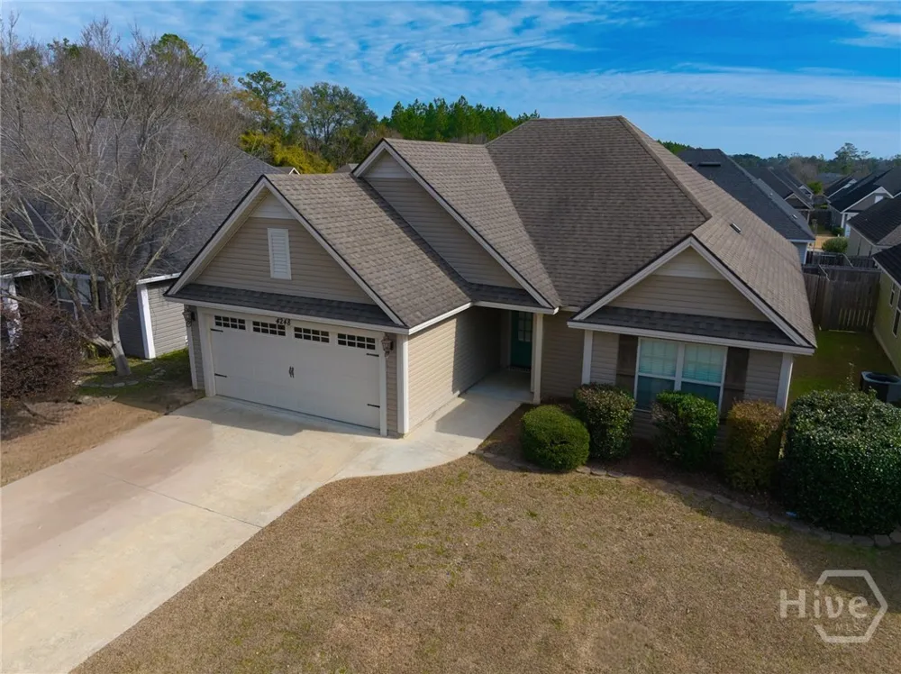 4248 Shadow Garden Hahira, GA 31632