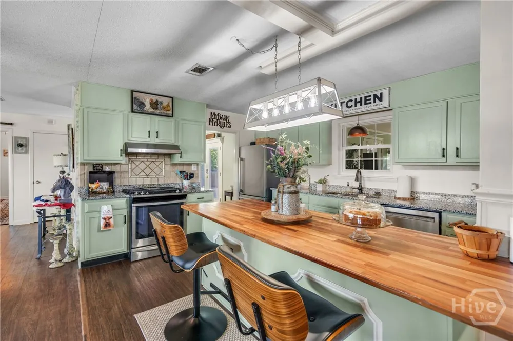 659 Blue Jay Road Rincon, GA 31326