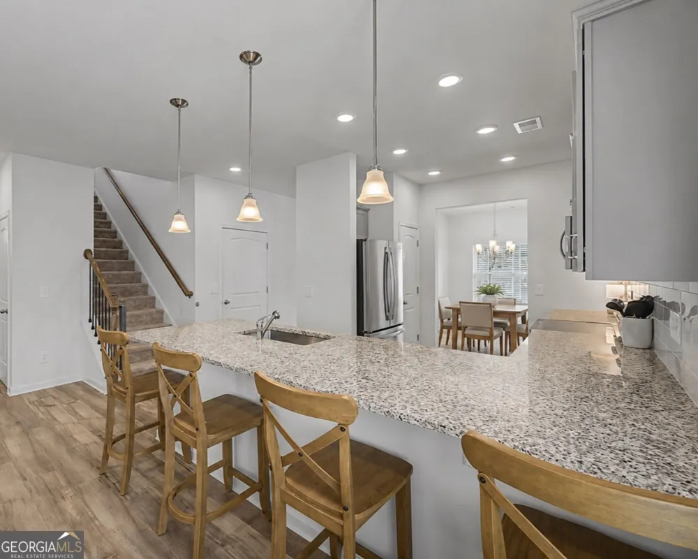 103 Sycamore LN Calhoun, GA 30701