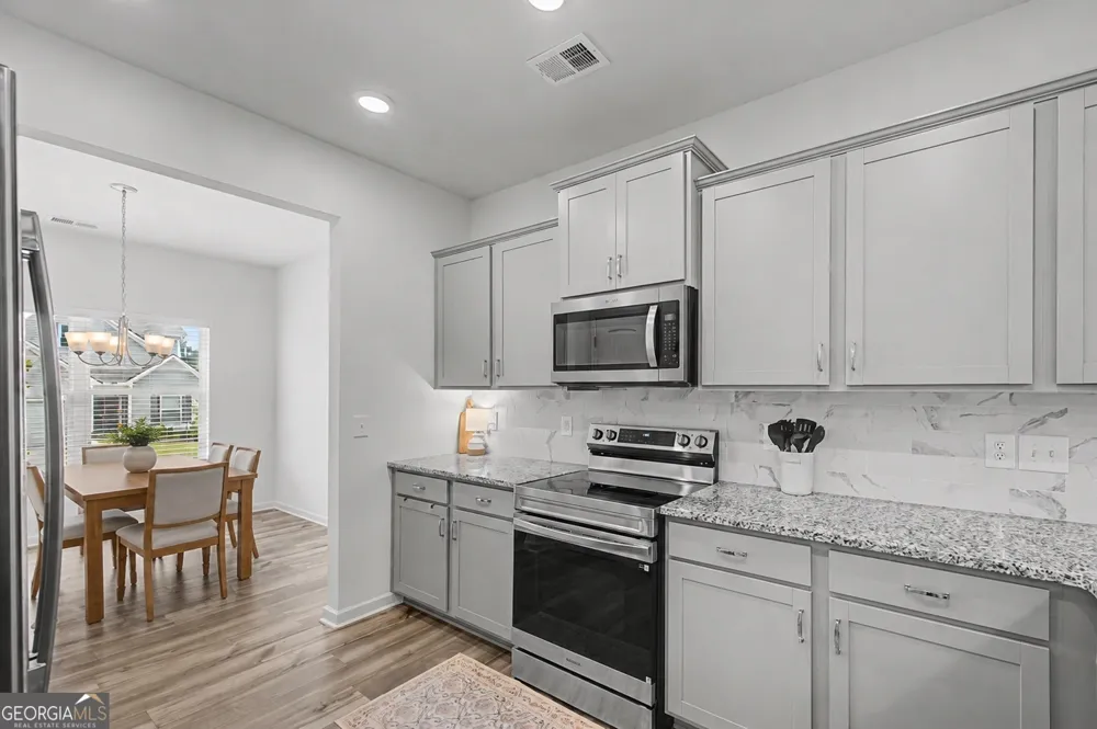 103 Sycamore LN Calhoun, GA 30701