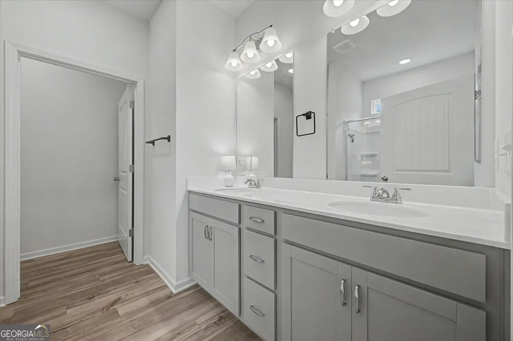 103 Sycamore LN Calhoun, GA 30701