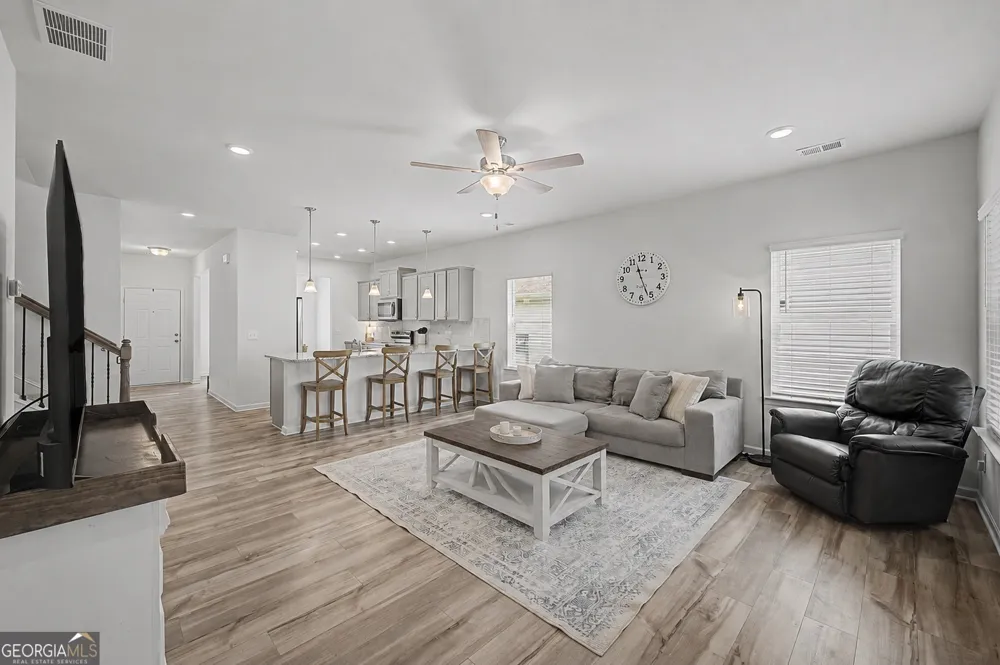 103 Sycamore LN Calhoun, GA 30701
