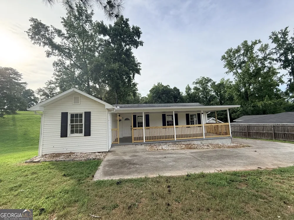 6790 Queen Mill RD SE Mableton, GA 30126