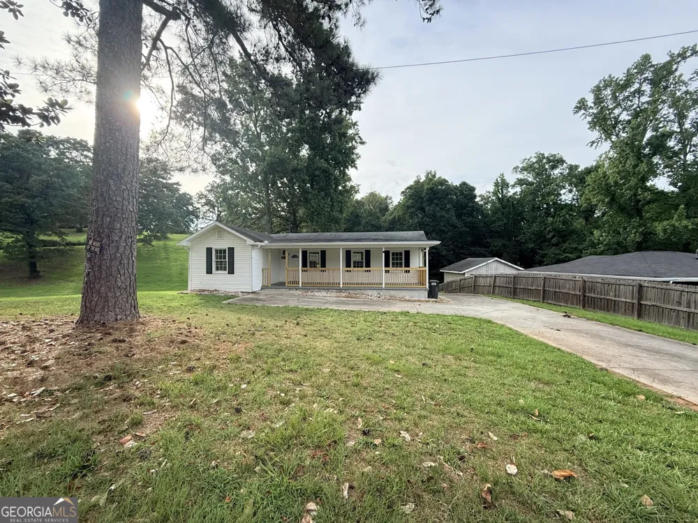 6790 Queen Mill RD SE Mableton, GA 30126
