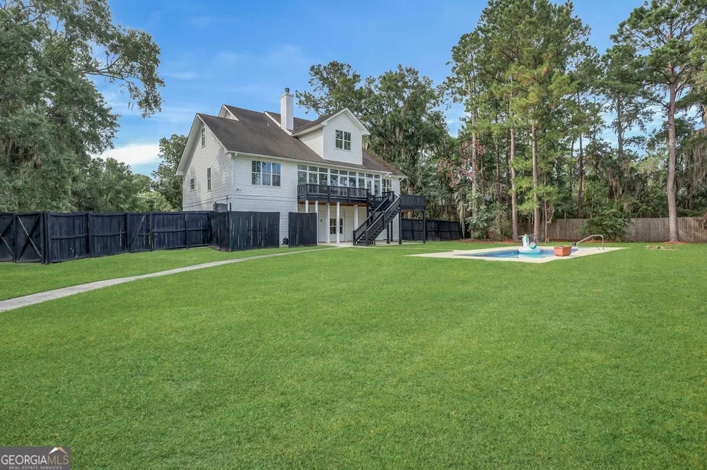 447 Sterling Woods DR Richmond Hill, GA 31324