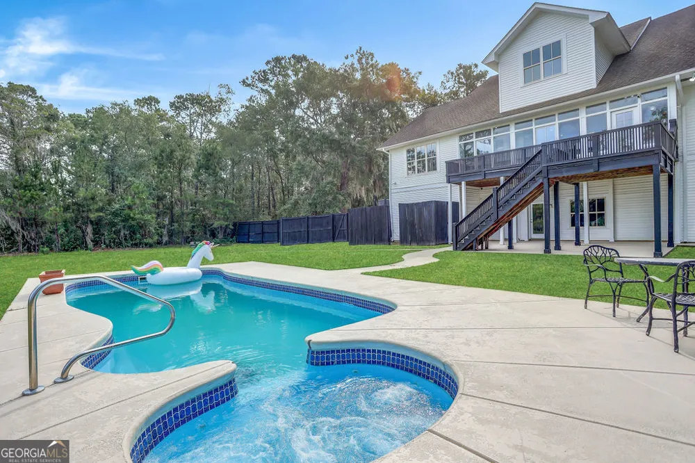 447 Sterling Woods DR Richmond Hill, GA 31324