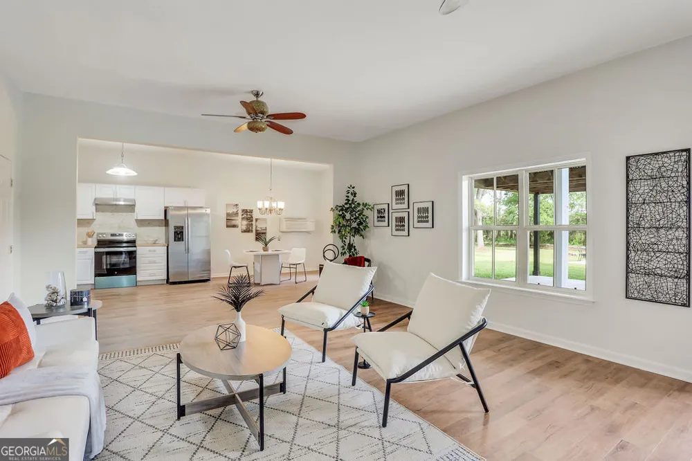 447 Sterling Woods DR Richmond Hill, GA 31324