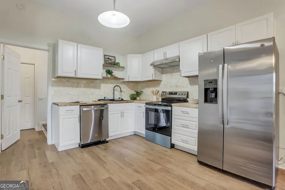 447 Sterling Woods DR Richmond Hill, GA 31324