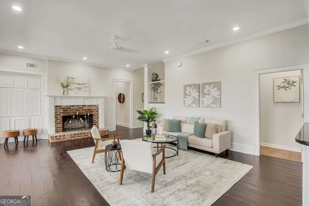 447 Sterling Woods DR Richmond Hill, GA 31324
