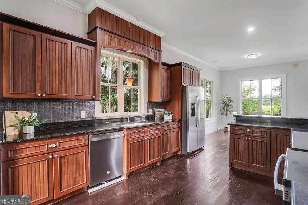 447 Sterling Woods DR Richmond Hill, GA 31324