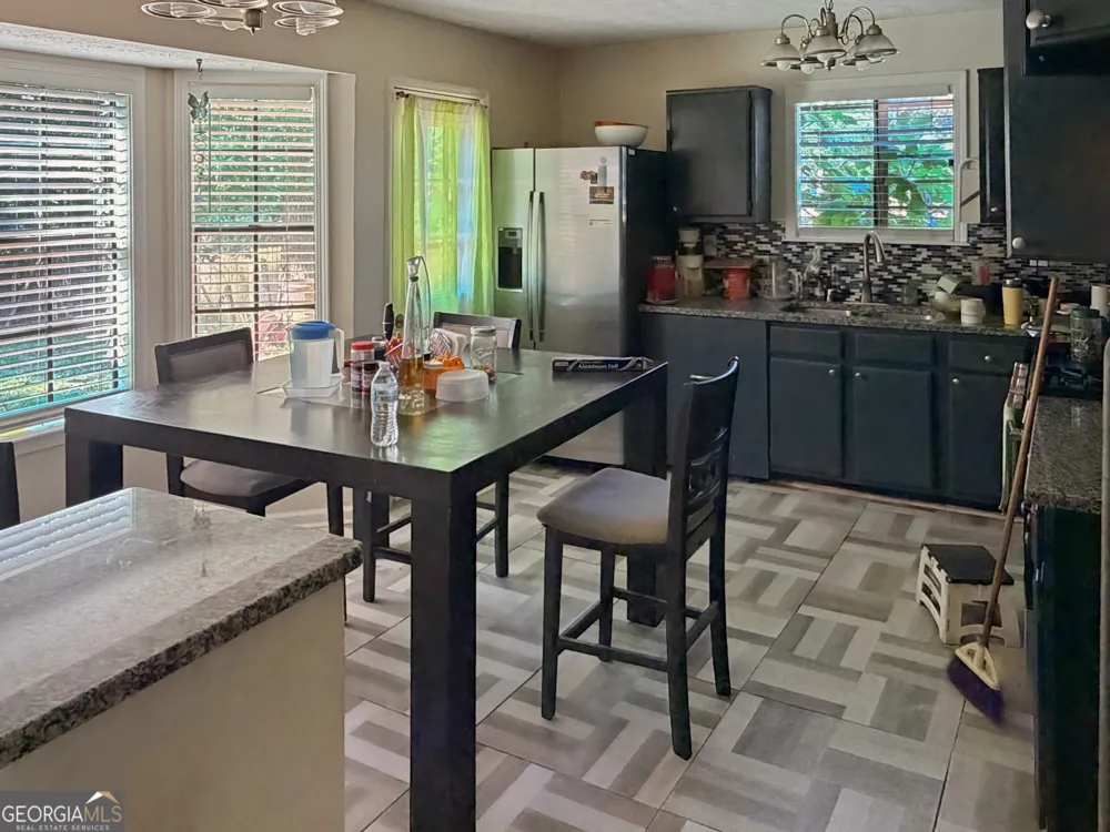 5687 Pine Meadows CT Morrow, GA 30260