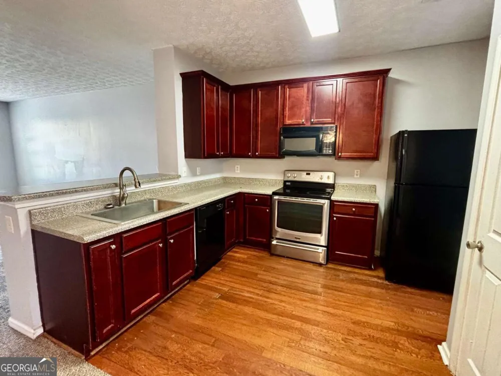 4249 High Park LN East Point, GA 30344