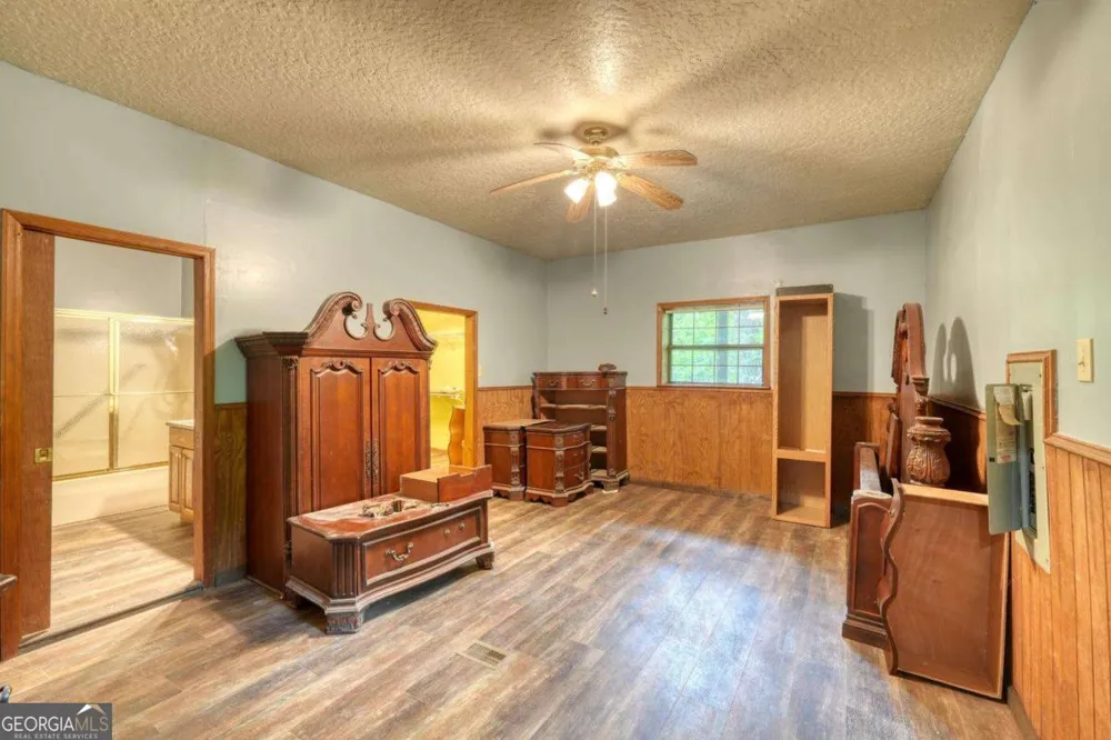 1066 Ridge RD Hiawassee, GA 30546