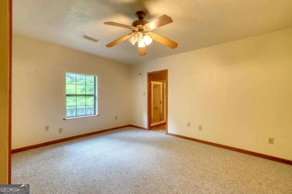 1066 Ridge RD Hiawassee, GA 30546