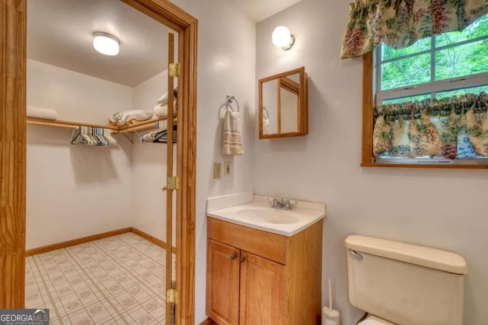 1066 Ridge RD Hiawassee, GA 30546