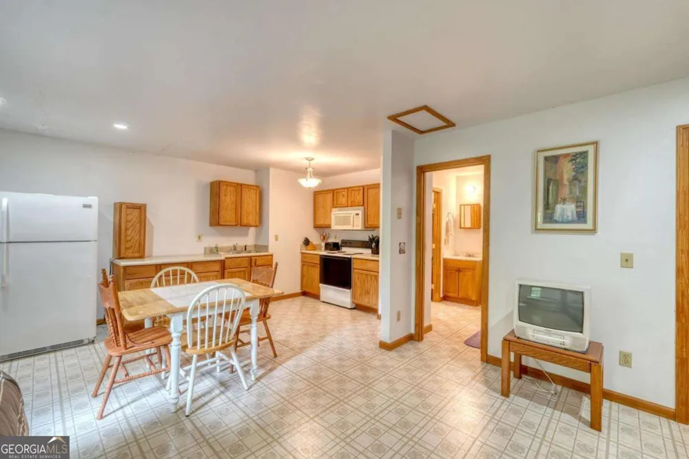 1066 Ridge RD Hiawassee, GA 30546