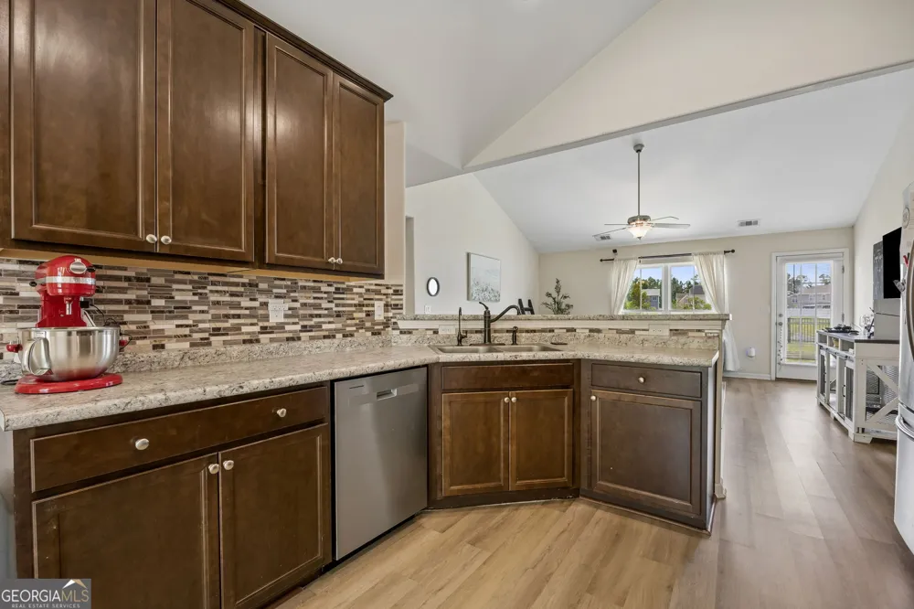 257 Daniel Trent WAY Kingsland, GA 31548