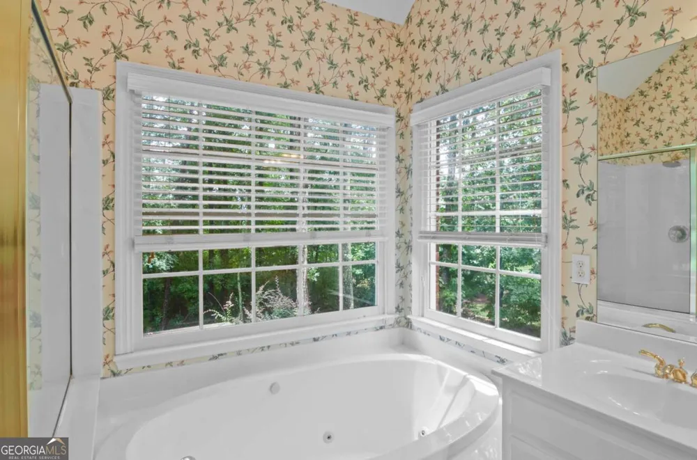 1091 Glenwood LN Bogart, GA 30622