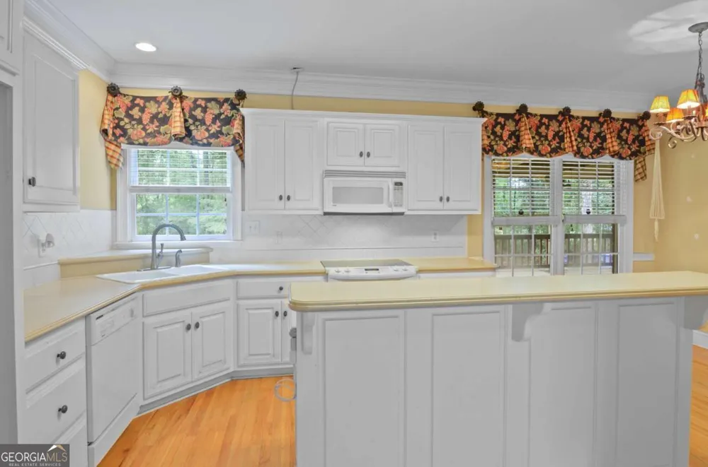 1091 Glenwood LN Bogart, GA 30622