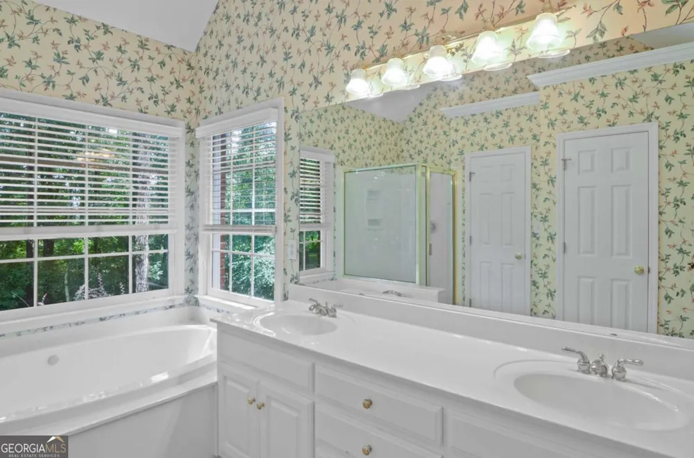 1091 Glenwood LN Bogart, GA 30622