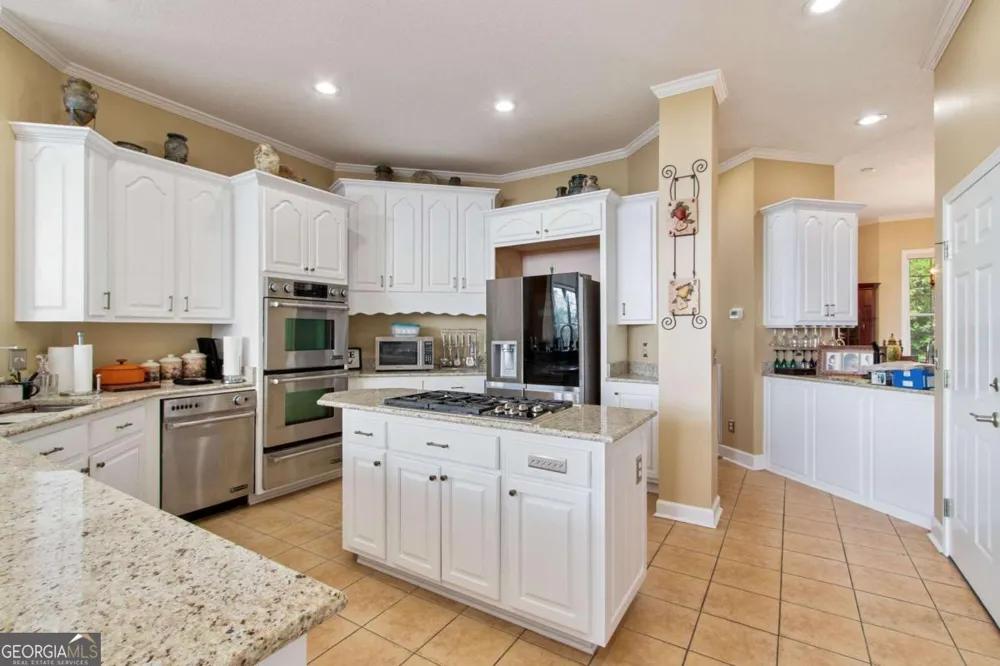 1854 Union Carbide RD Woodbine, GA 31569