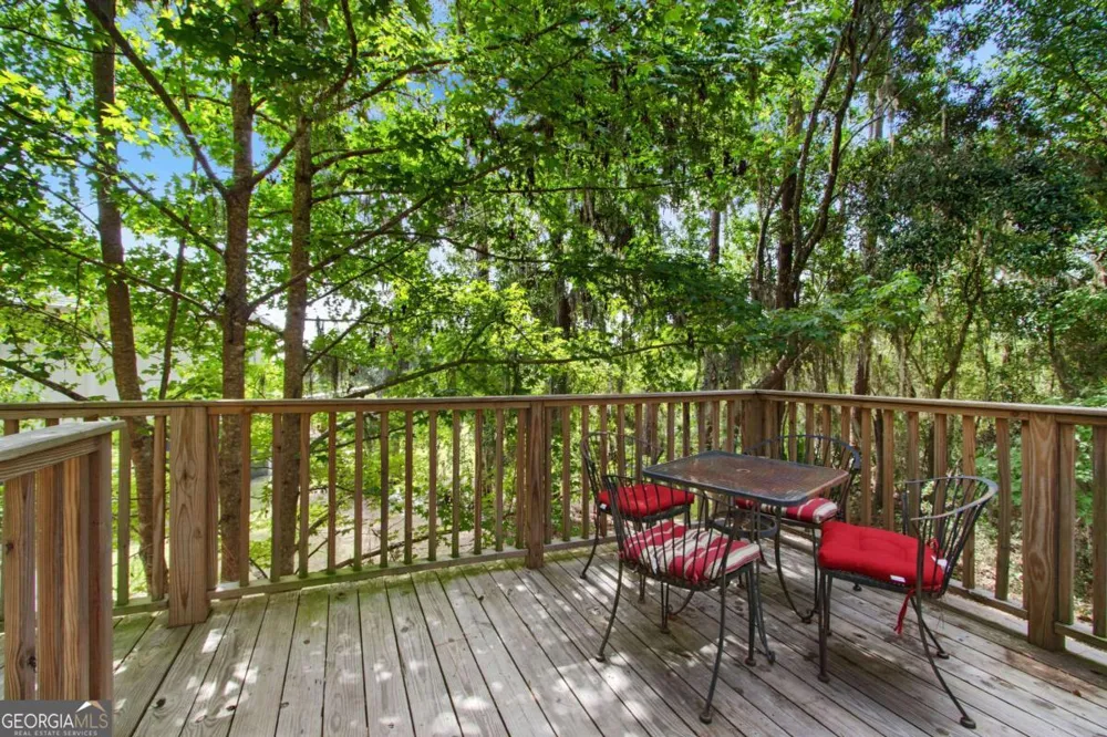 1854 Union Carbide RD Woodbine, GA 31569