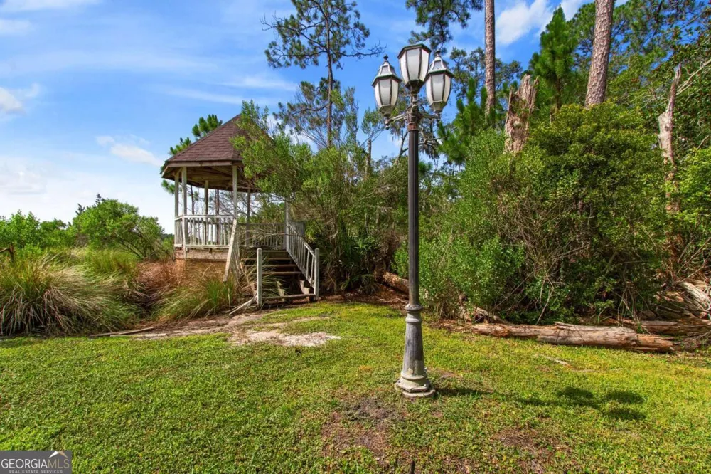 1854 Union Carbide RD Woodbine, GA 31569