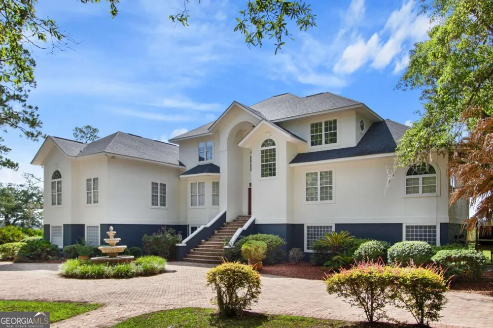 1854 Union Carbide RD Woodbine, GA 31569