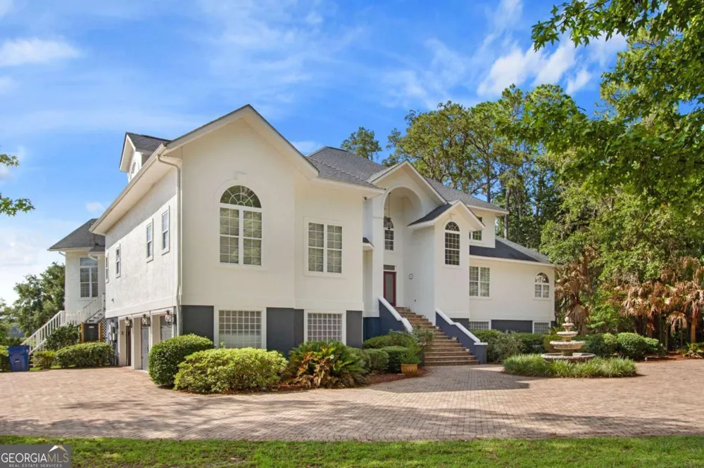 1854 Union Carbide RD Woodbine, GA 31569