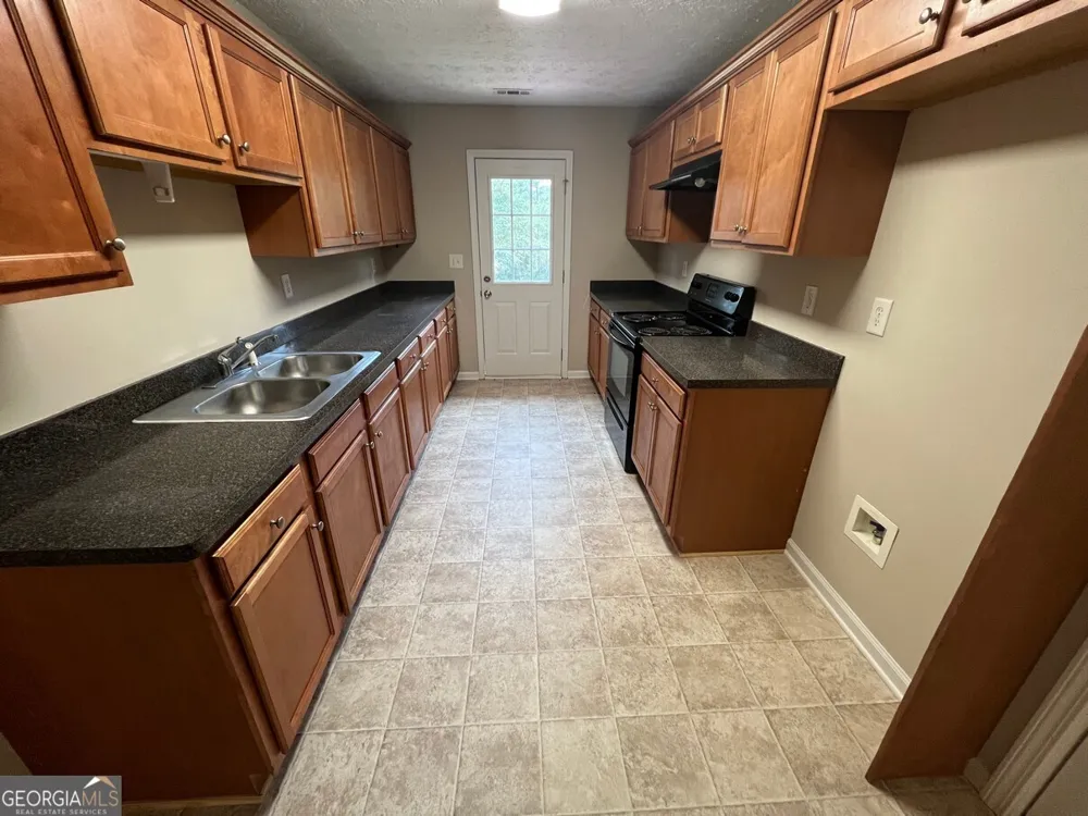 158 Elder DR Social Circle, GA 30025