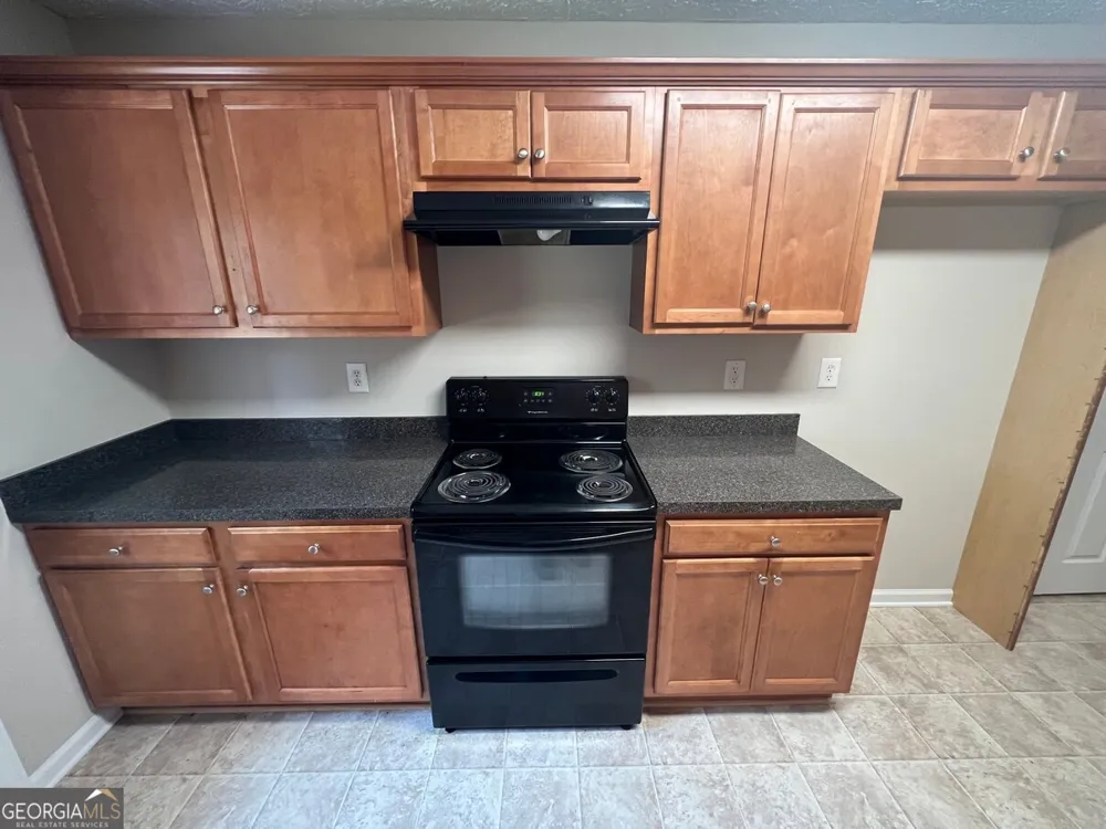 158 Elder DR Social Circle, GA 30025