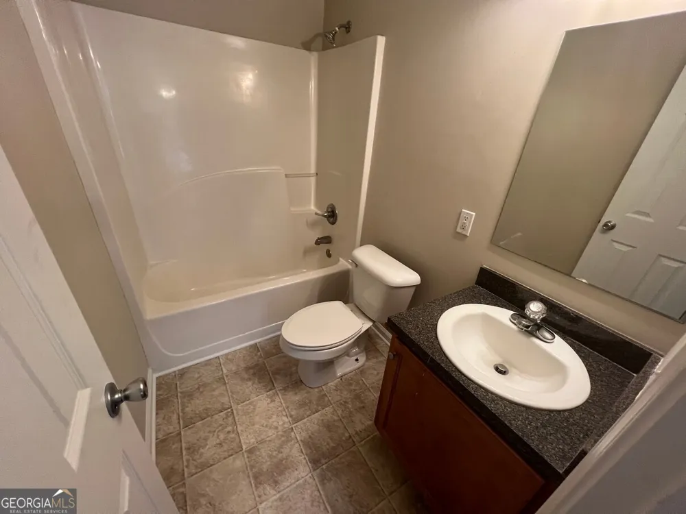 158 Elder DR Social Circle, GA 30025