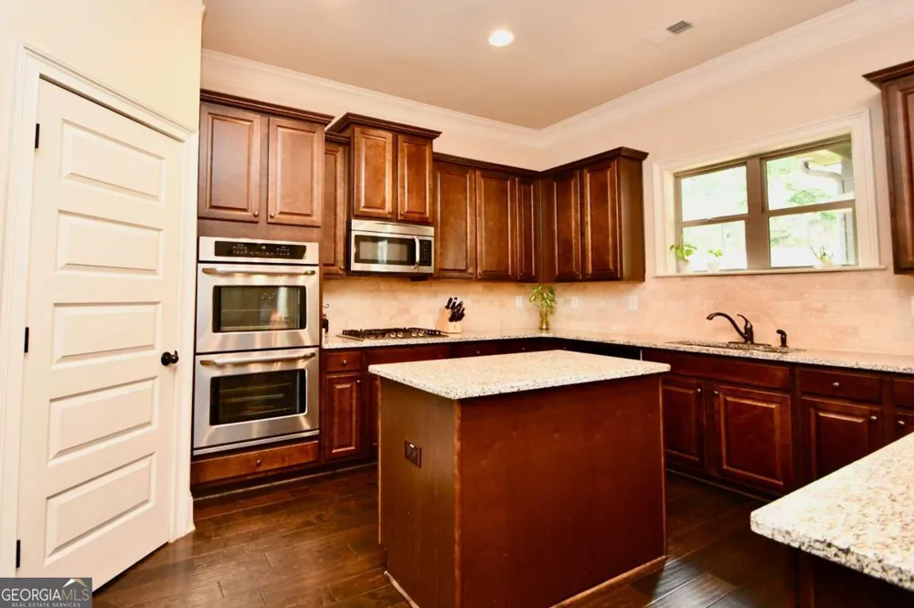 1140 Riverhill DR Bishop, GA 30621
