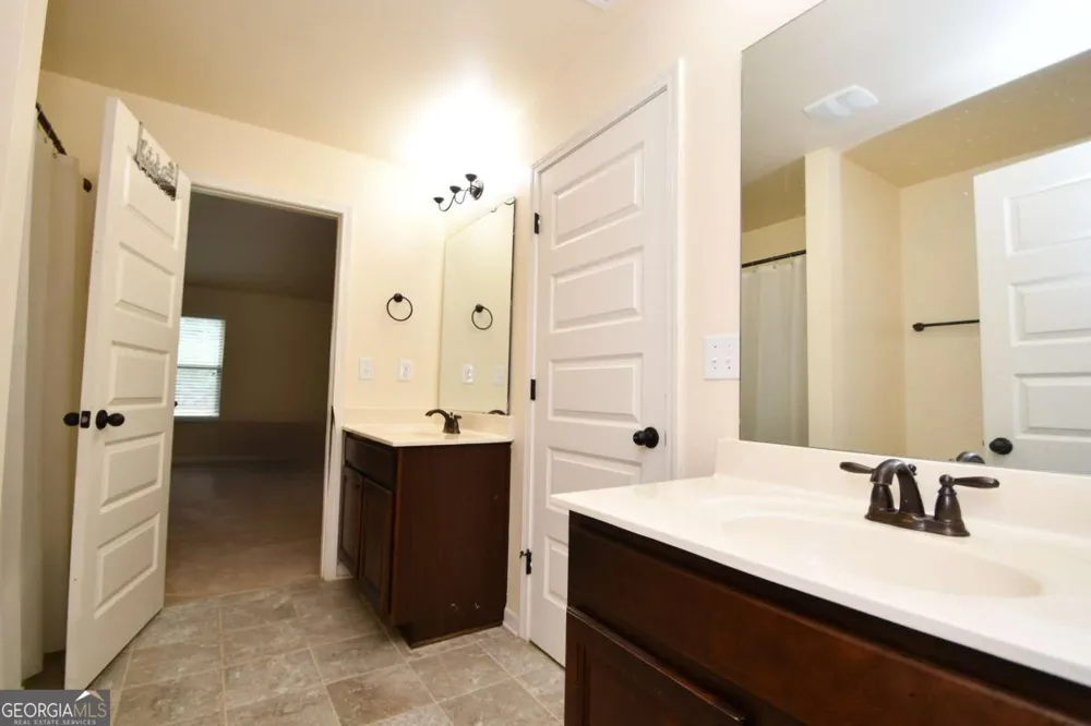 1140 Riverhill DR Bishop, GA 30621