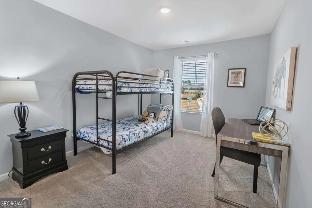 90 Vickers Point DR Fairburn, GA 30213