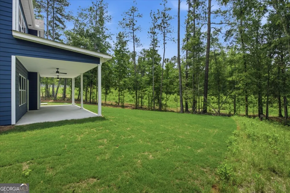 2470 Fischer RD Sharpsburg, GA 30277