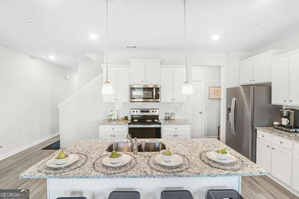 92 Vickers Point DR Fairburn, GA 30213