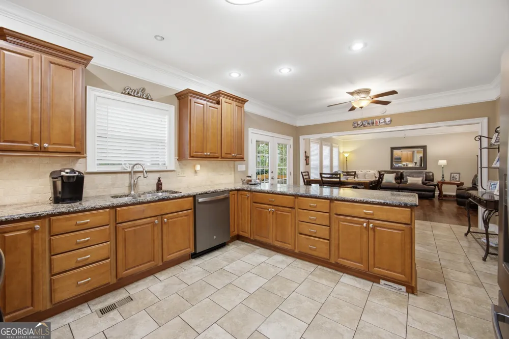 1400 Poplar Springs RD Ringgold, GA 30736