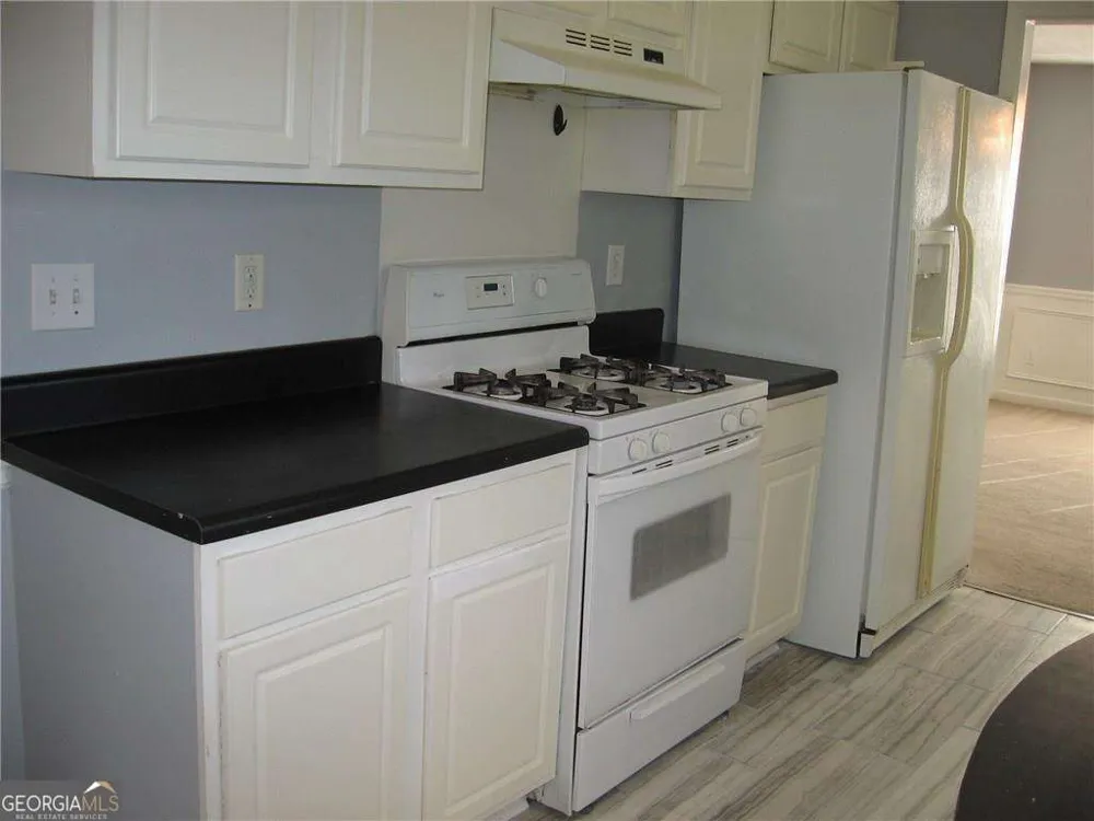 1158 Olde Hinge WAY Snellville, GA 30078