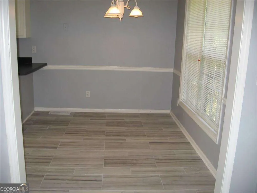 1158 Olde Hinge WAY Snellville, GA 30078