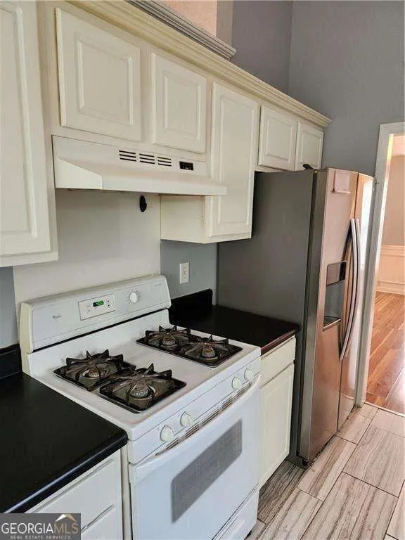 1158 Olde Hinge WAY Snellville, GA 30078