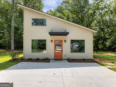 8083 Beachwood DR