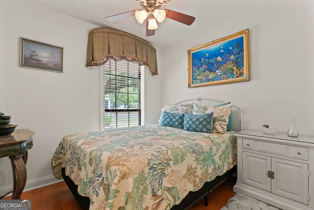 1001 Poppell DR Darien, GA 31305