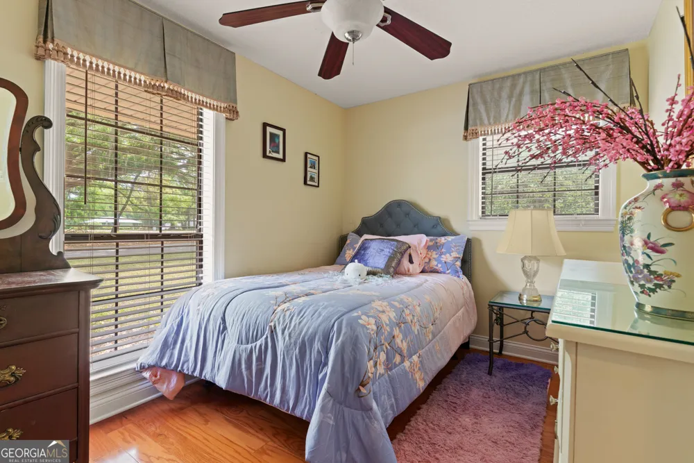 1001 Poppell DR Darien, GA 31305